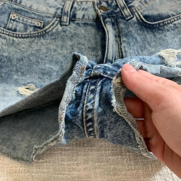 Topshop High Rise Distressed Denim Hallie Moto Shorts - Picture 4 of 8